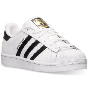 adidas white Superstar sneakers 8.5